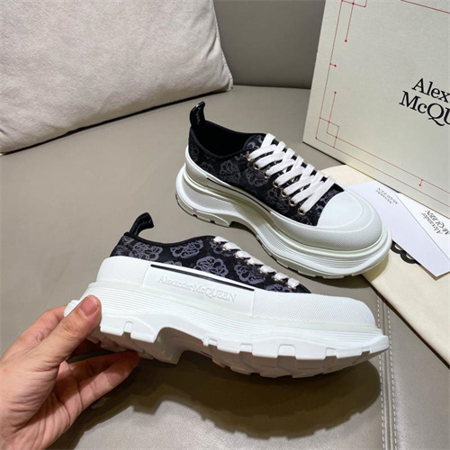 Alexander McQueen Shoes(AAA)-M/W-417