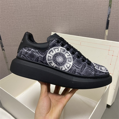 Alexander McQueen Shoes(AAA)-M/W-616