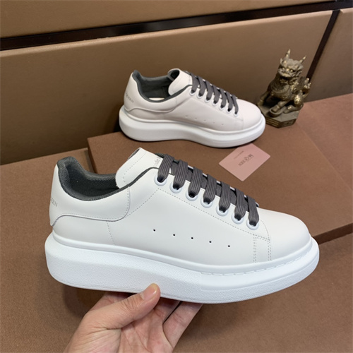 Alexander McQueen Shoes(AAA)-M/W-647