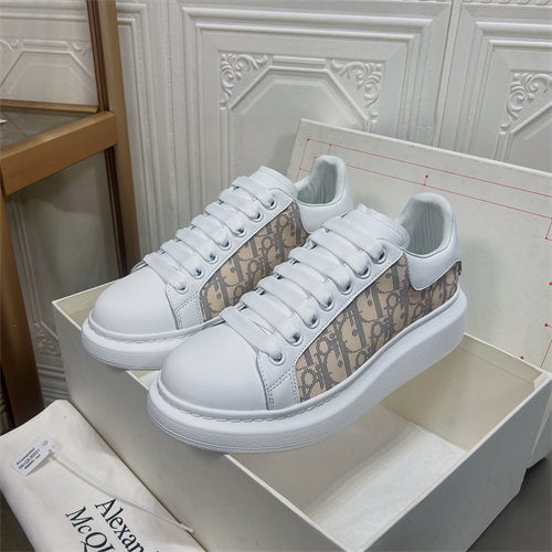 Alexander McQueen Shoes(AAA)-M/W-703