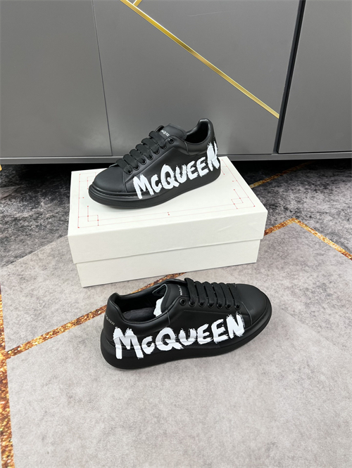 Alexander McQueen Shoes(AAA)-M/W-709