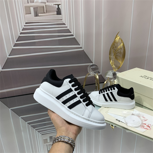 Alexander McQueen Shoes(AAA)-M/W-751