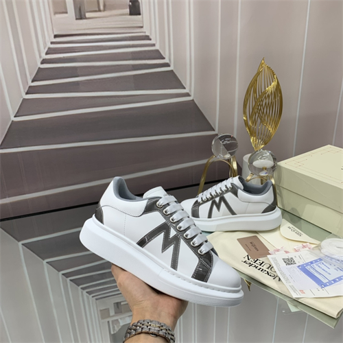 Alexander McQueen Shoes(AAA)-M/W-760