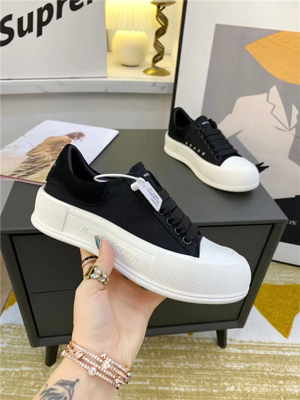 Alexander McQueen Shoes(AAA)-W-011