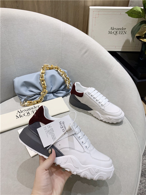 Alexander McQueen Shoes(AAA)-W-009
