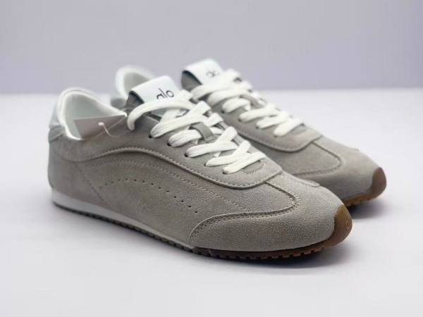 Alo Yoga Shoes-M-0022