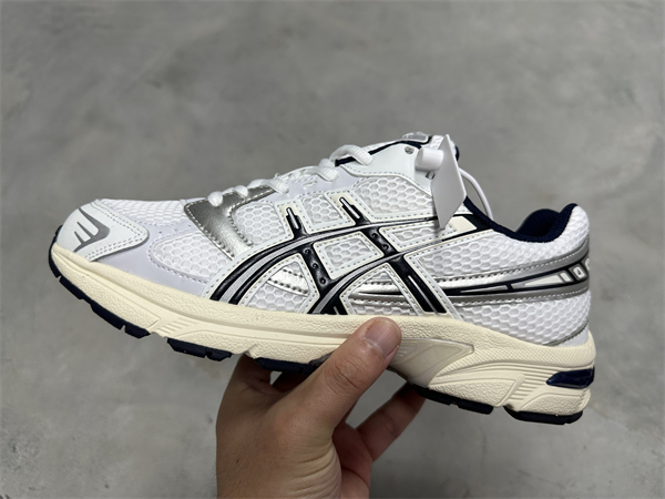Asics shoes-W-0334