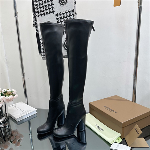 Burberry Boots(AAA)-0019