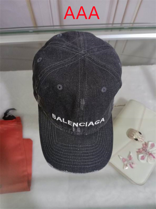Balenciaga-Cap(AAA)-009