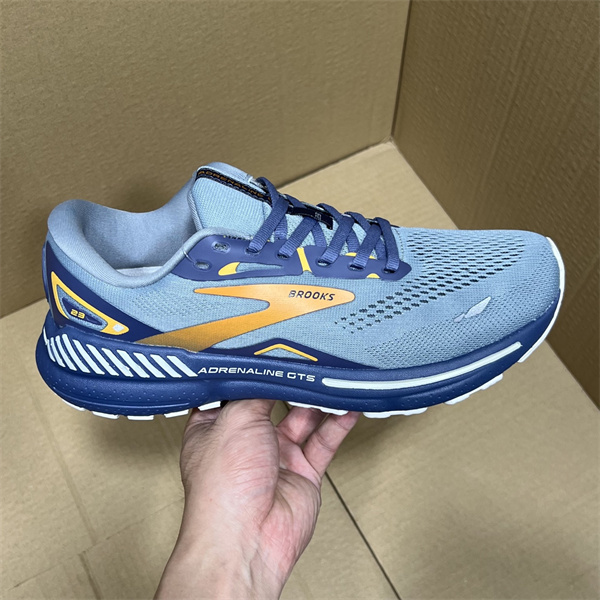 Brooks Shoes-M-0032