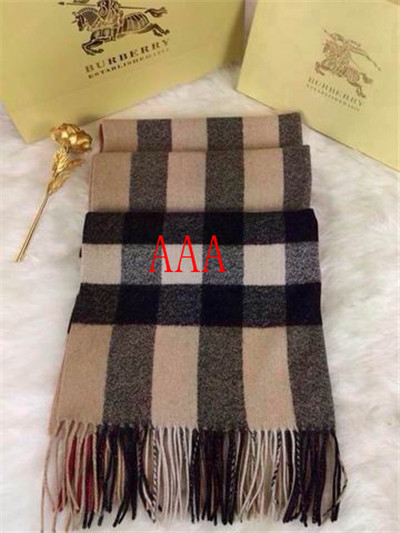 Burberry-Shawl-208