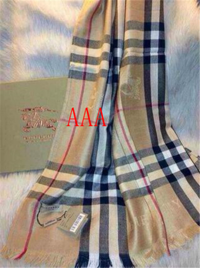 Burberry-Shawl-031