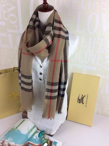 Burberry-Shawl-328