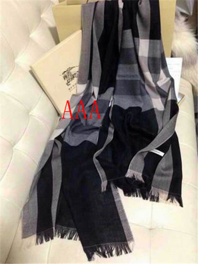 Burberry-Shawl-258