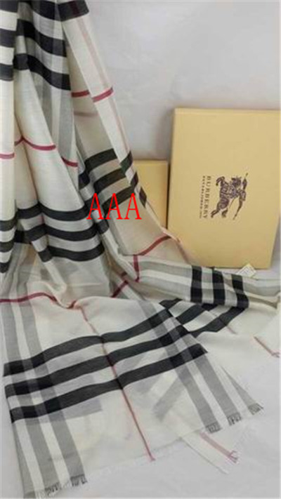 Burberry-Shawl-276