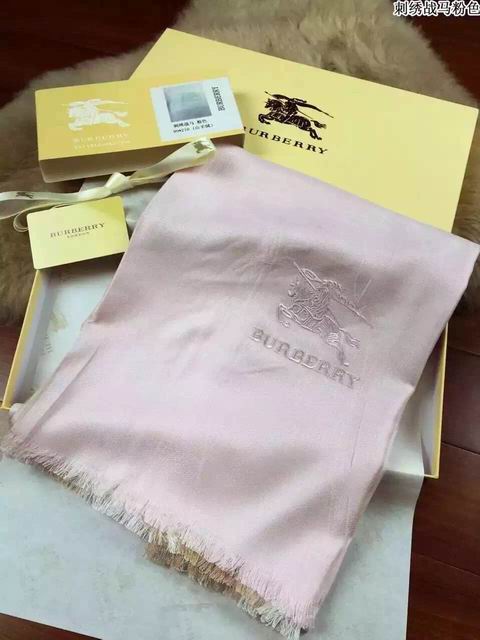 Burberry-Shawl-284