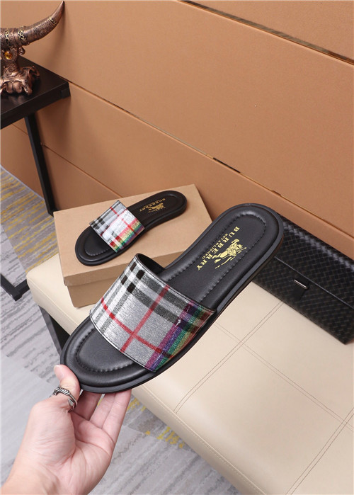 Burberry Sandal-M-014