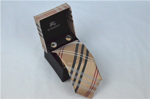 Burberry-Tie-013