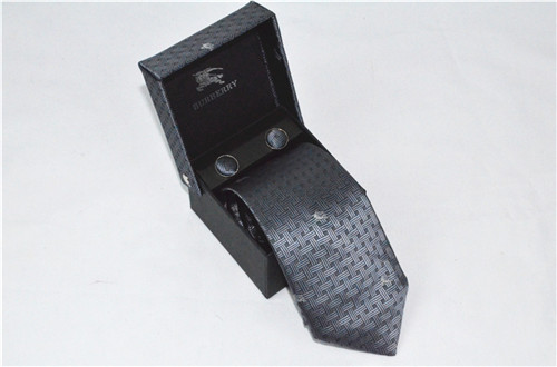 Burberry-Tie-019