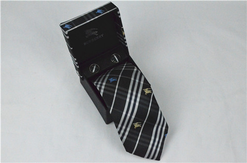 Burberry-Tie-022
