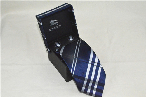 Burberry-Tie-048