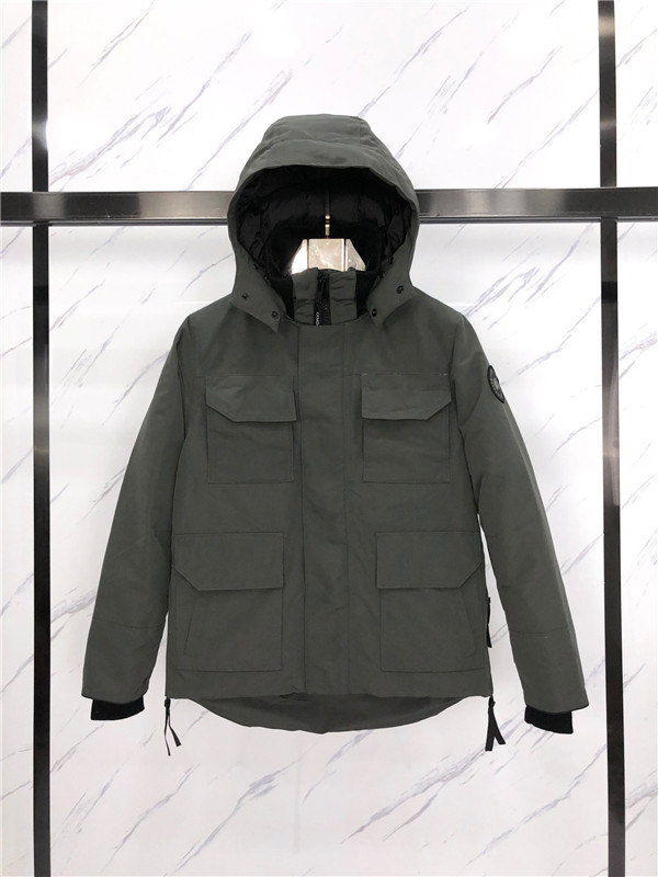 Canada Goose Down Jacket-M-044