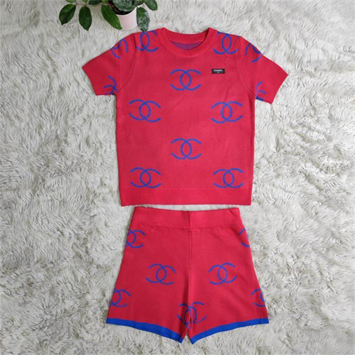 Chanel(Women)suits-037