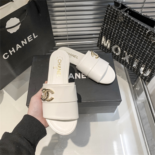 Chanel Sandal(AAA)-599