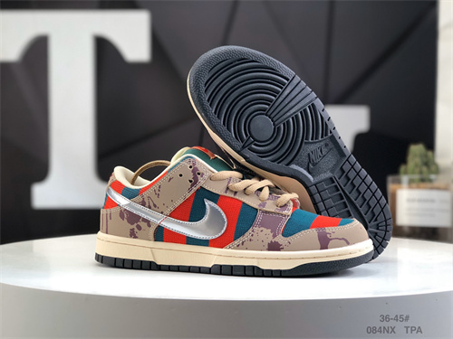 Dunk(low)-W-1135