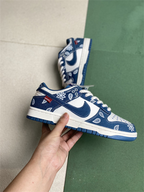 Dunk(low)-W-1521