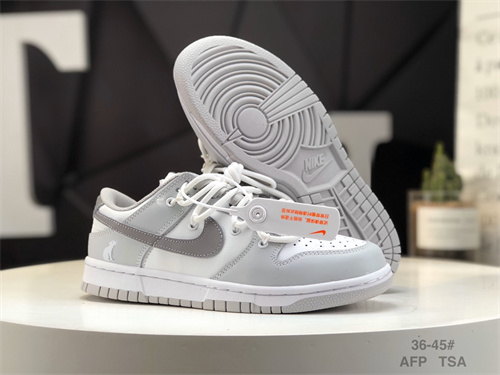 Dunk(low)-W-1555