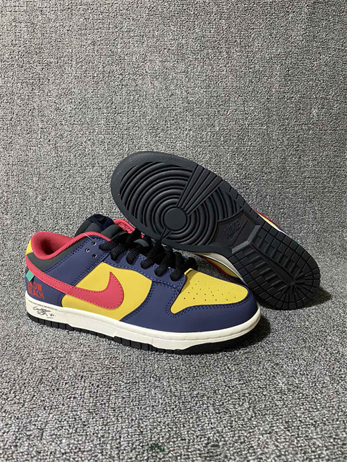 Dunk(low)-W-2111