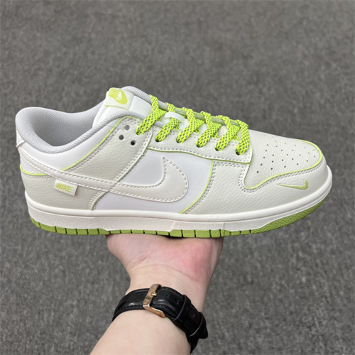 Dunk(low)-W-2333