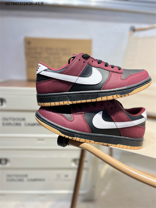 Dunk(low)-W-2358