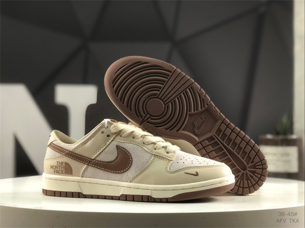 Dunk(low)-W-3016