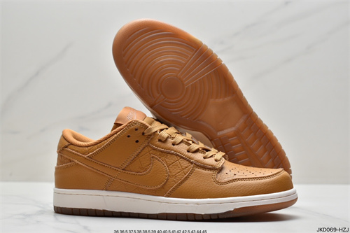 Dunk(low)-M-677