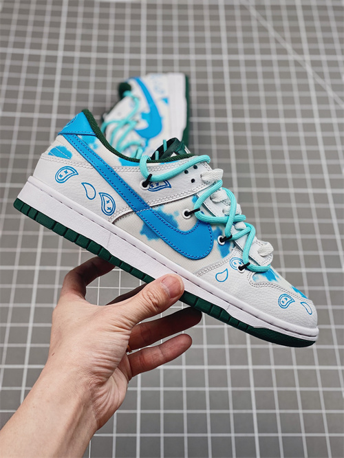 Dunk(low)-M-700