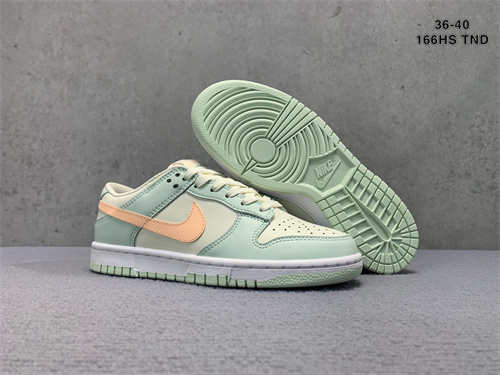 Dunk(low)-W-1026