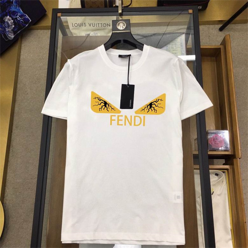 Fendi Round neck T-shirt-M-405