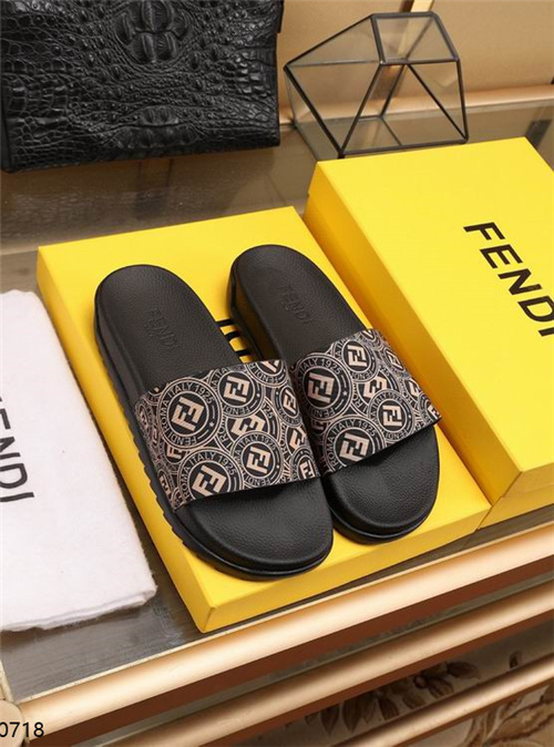 FENDI Sandal-M-155
