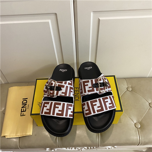 FENDI Sandal-M-186