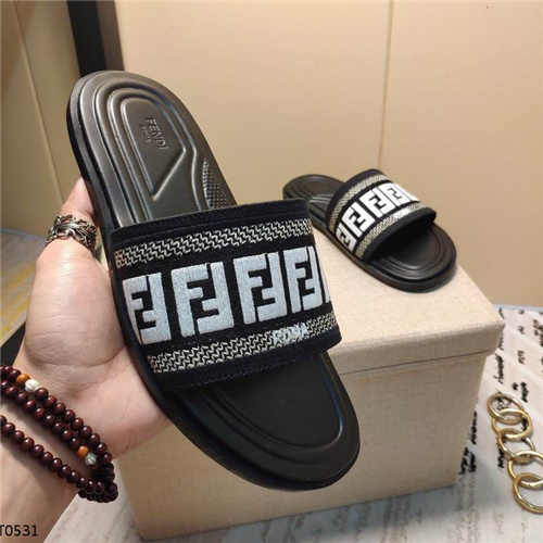 FENDI Sandal-M-035