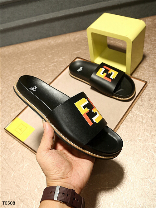FENDI Sandal-M-076