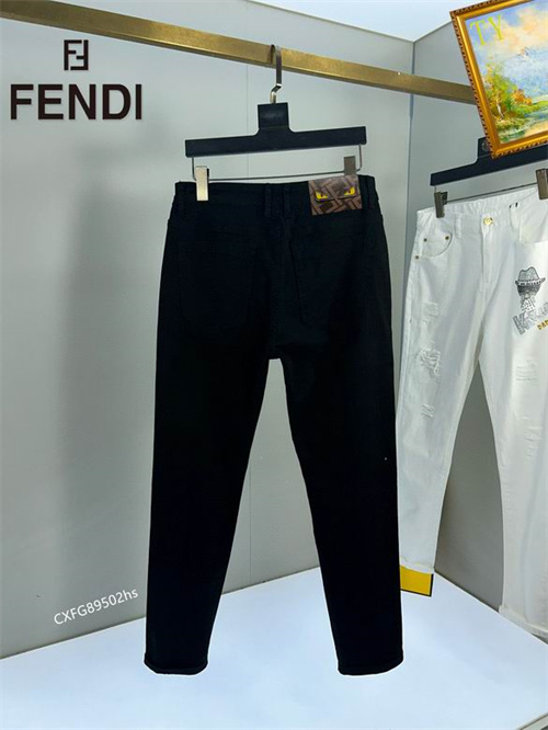FENDI Jeans-034