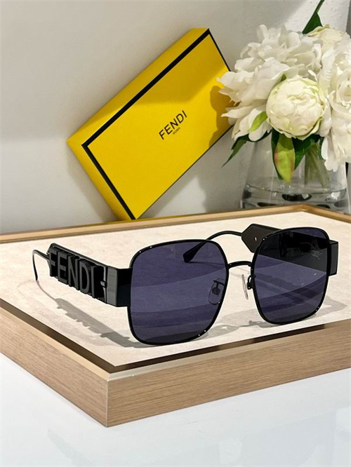 Fendi Sunglass(AAAA)-0113