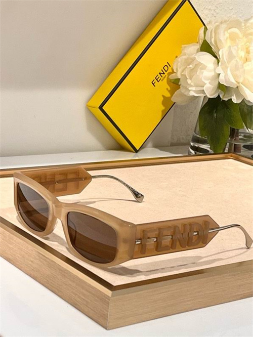 Fendi Sunglass(AAAA)-0091