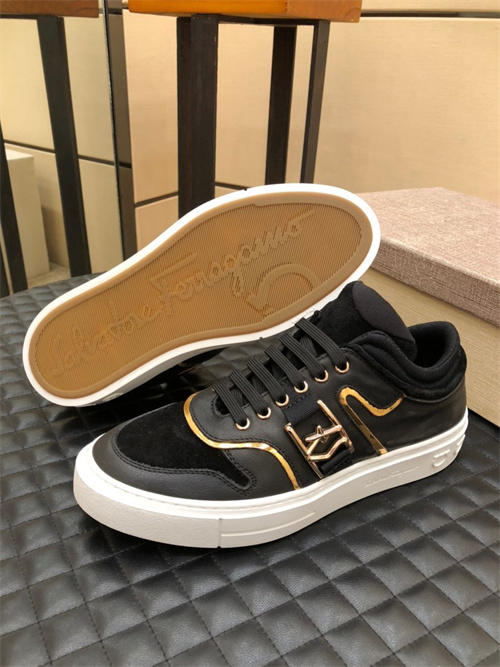 Ferragamo Shoes-M-155