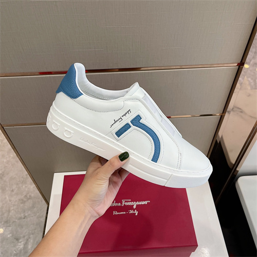 Ferragamo Shoes-M-176