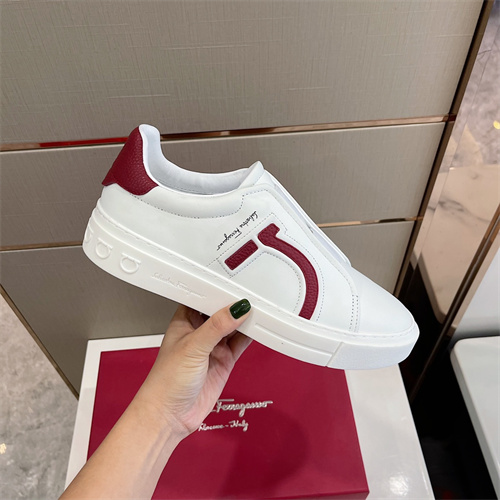 Ferragamo Shoes-M-179