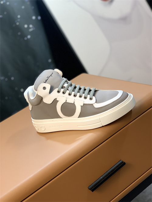 Ferragamo Shoes-M-277